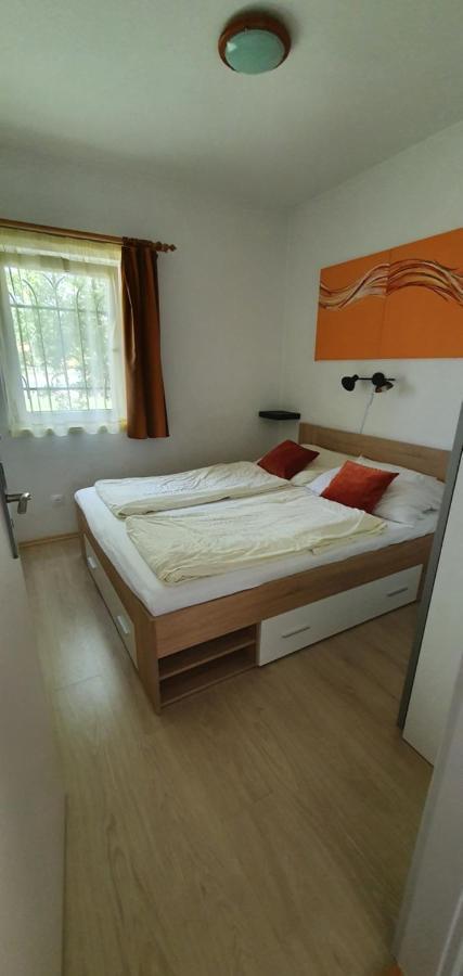 Forrest Apartman Gyenesdiás Kültér fotó