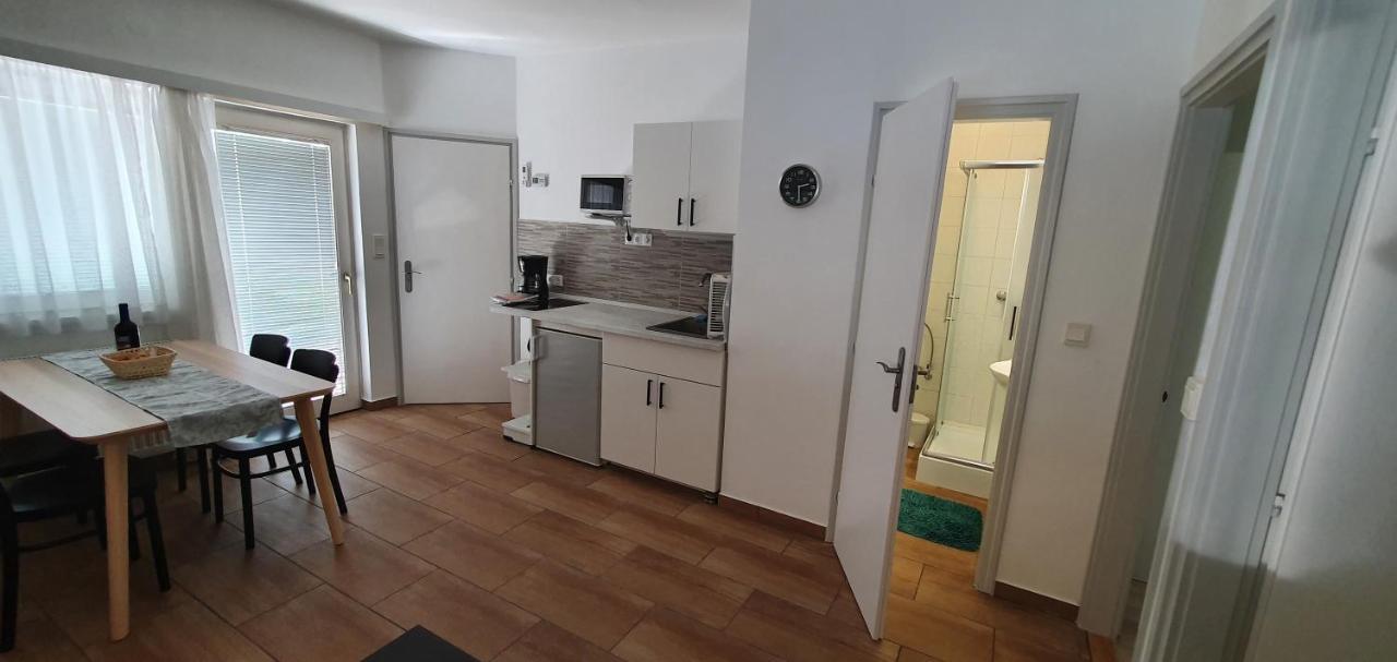 Forrest Apartman Gyenesdiás Kültér fotó
