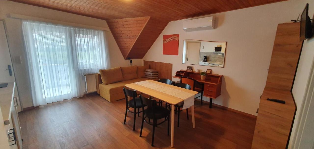 Forrest Apartman Gyenesdiás Kültér fotó